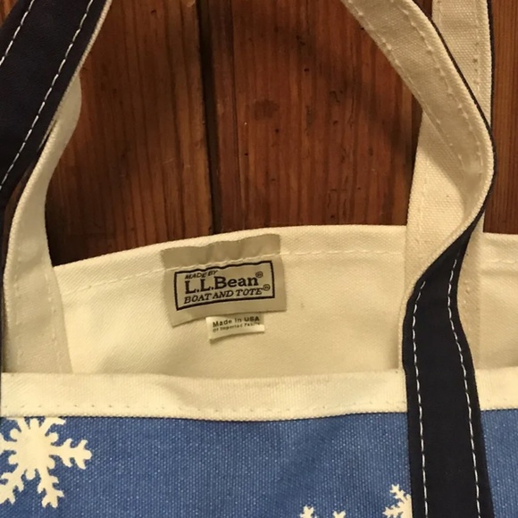 Vintage LL Bean Boat and Tote Bag RARE SNOW FLAKE PRINT Christmas USA - Picture 2 of 7